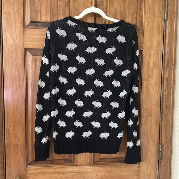 Forever 21 Bunny sweater size medium. - Picture 3 of 5